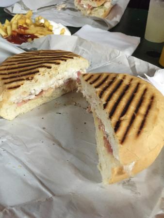 Hamburguesería Maruchi